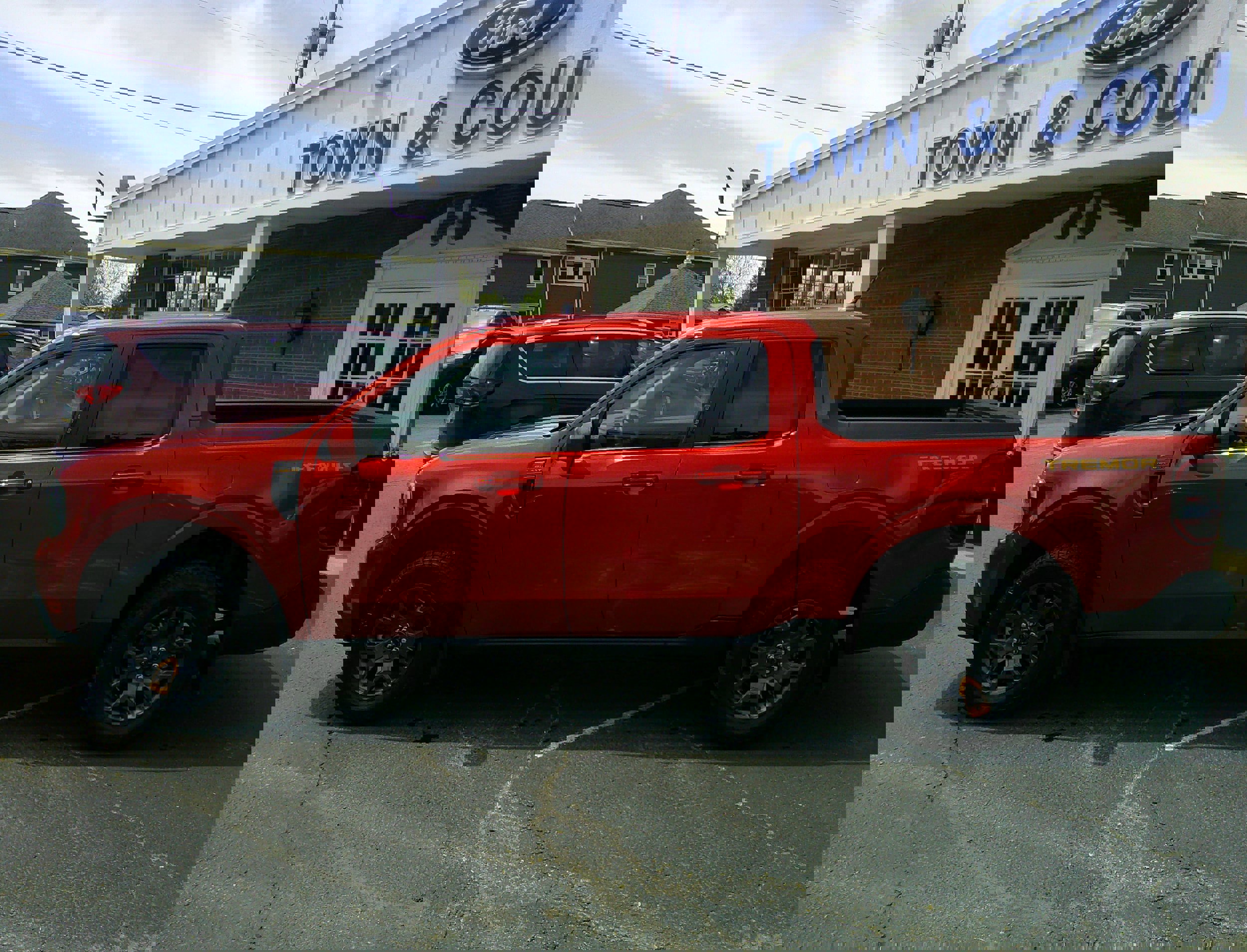 Used 2023 Ford Maverick Tremor w/ Tremor Off-Road Package image 8