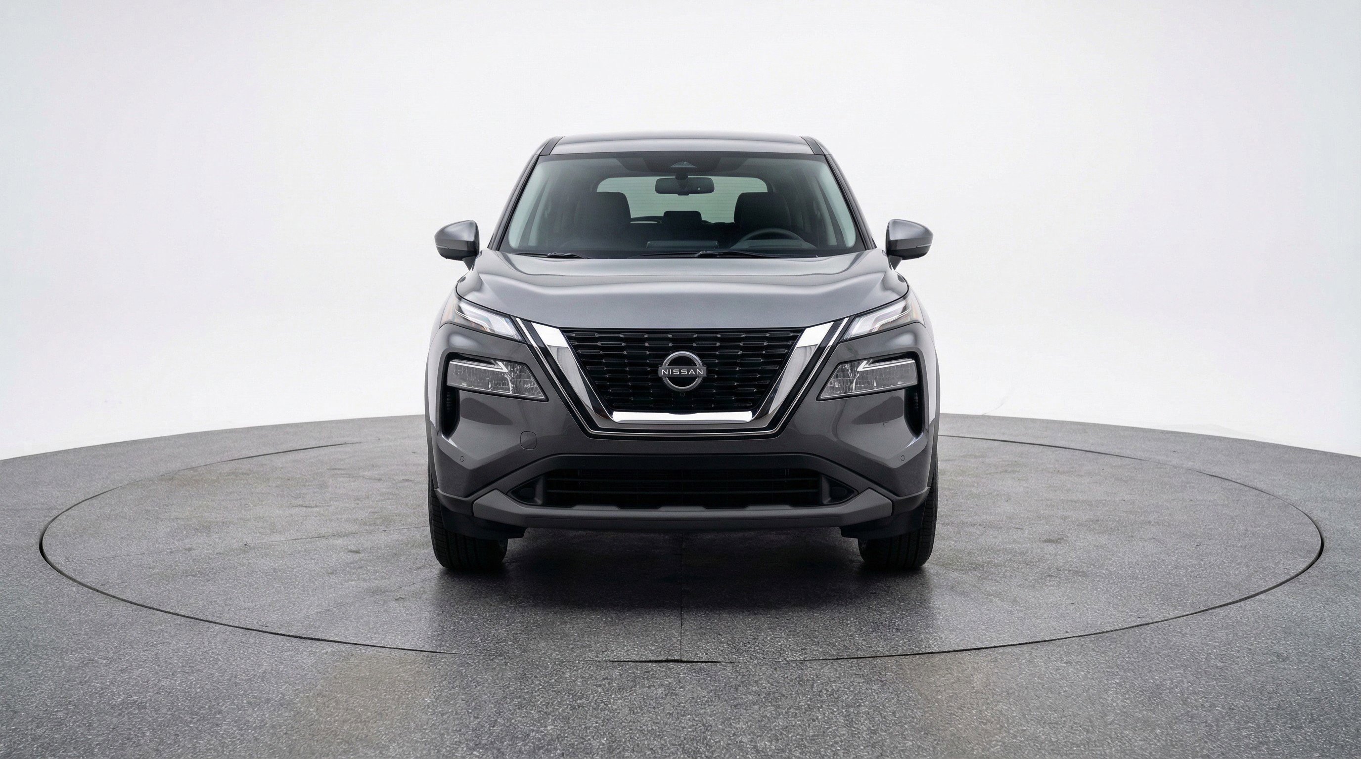 Used 2025 Nissan Rogue SV AWD/4WD image 2