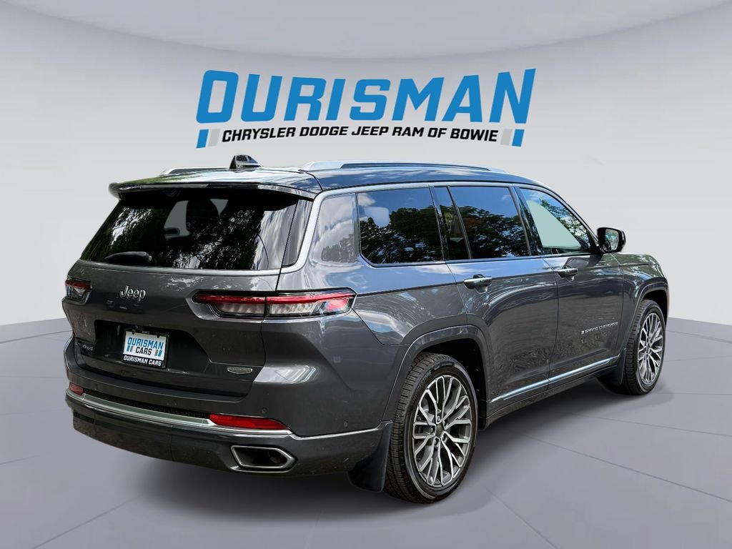 Used 2022 Jeep Grand Cherokee L Summit AWD/4WD image 2