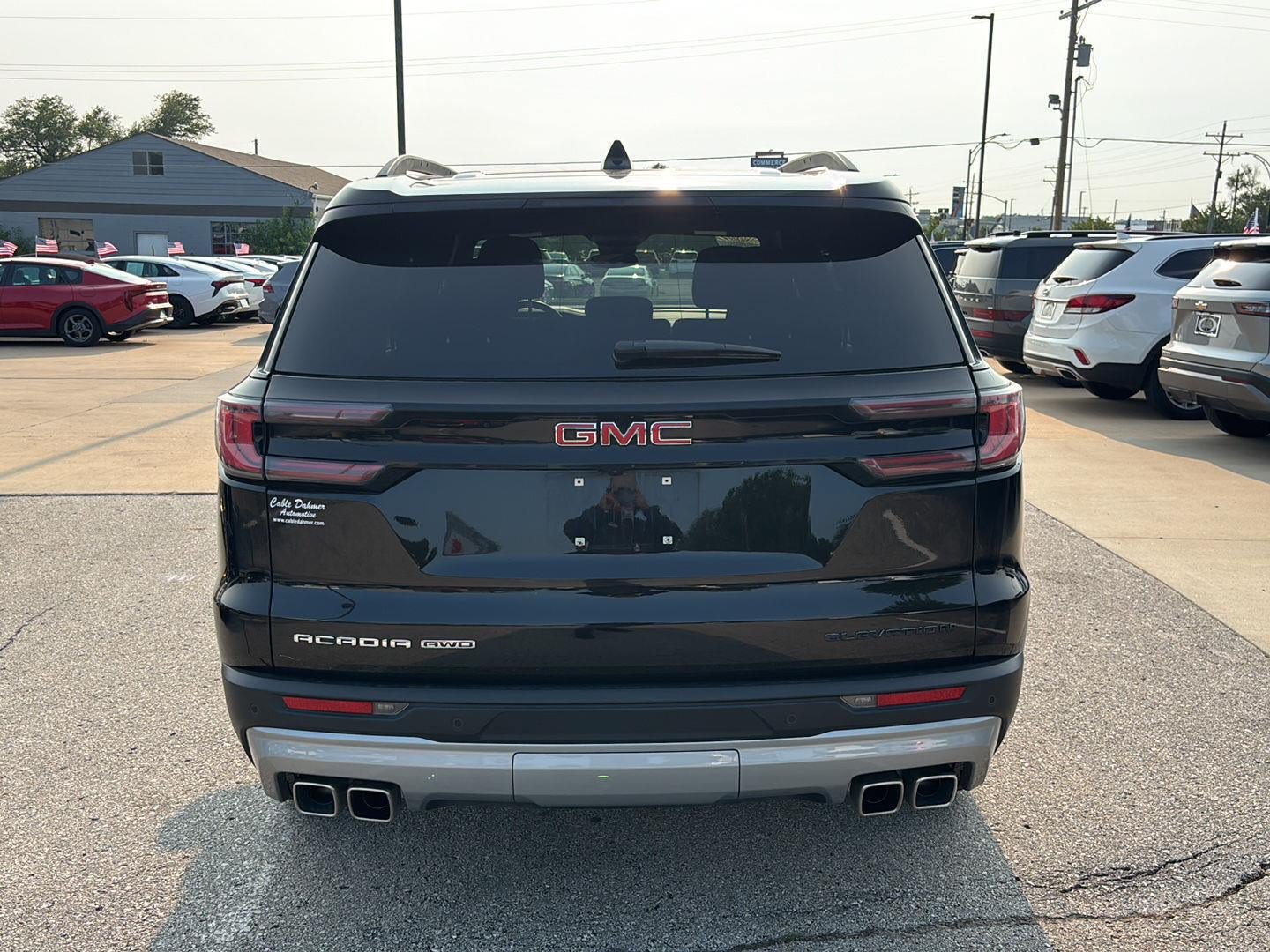 Used 2025 GMC Acadia Elevation AWD/4WD image 5