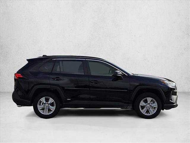 Used 2025 Toyota RAV4 LE AWD/4WD video 4