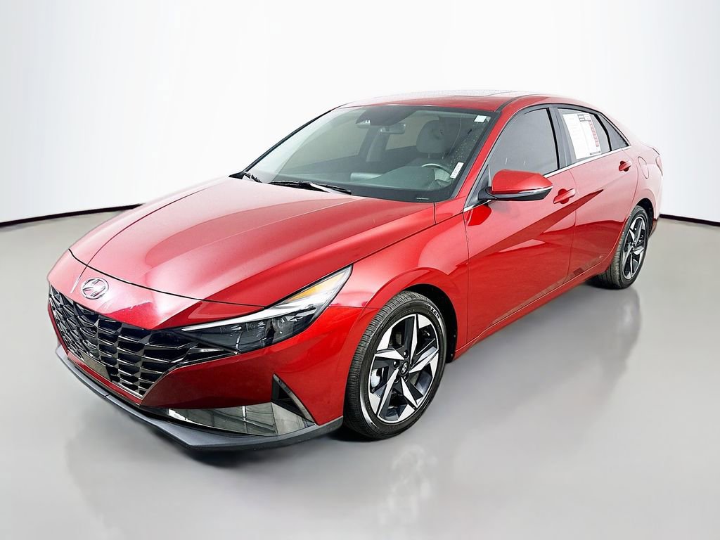 Used 2023 Hyundai Elantra Limited FWD image 3