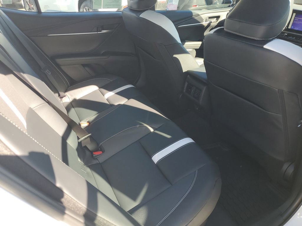 New 2026 Toyota Camry SE image 31