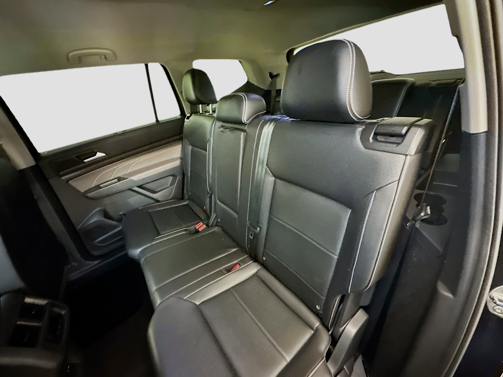 Used 2022 Volkswagen Atlas SE image 29