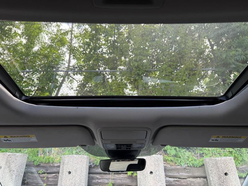 Used 2025 Honda Odyssey EX-L image 15