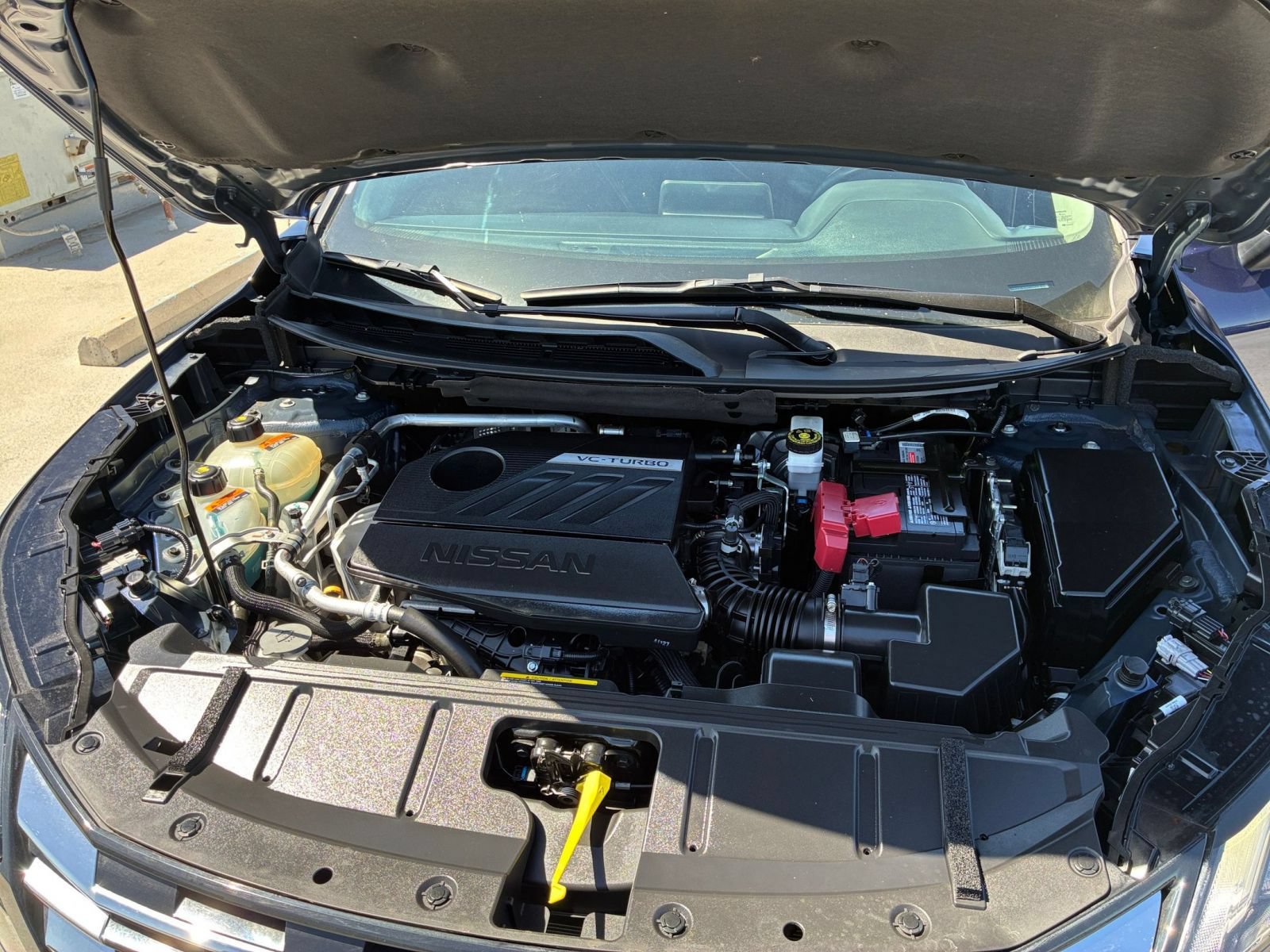 Used 2025 Nissan Rogue SV FWD image 33