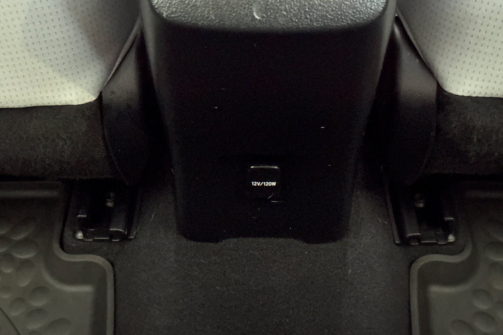 Used 2016 Toyota Prius Two FWD image 16
