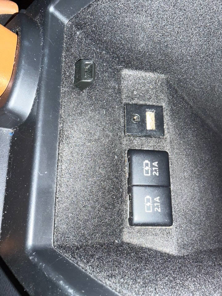 Used 2019 Toyota Avalon Limited w/ Advanced Safety Package image 35