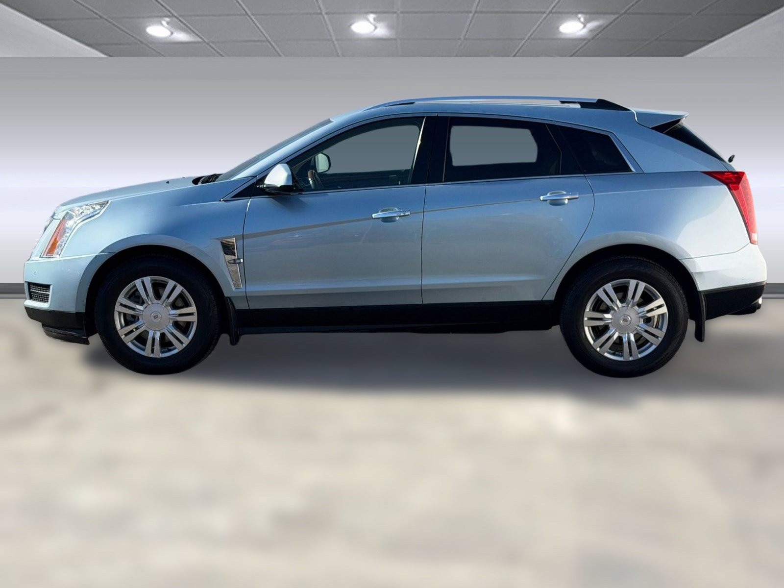 Used 2011 Cadillac SRX Luxury image 2