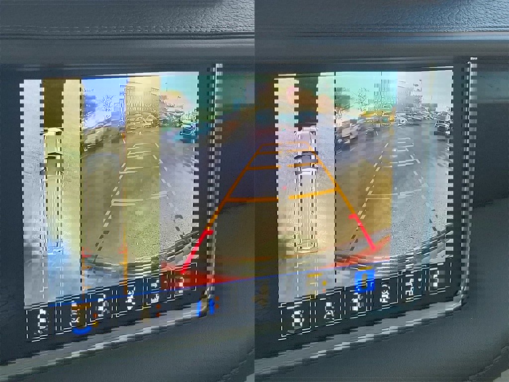 Used 2022 GMC Yukon Denali image 18