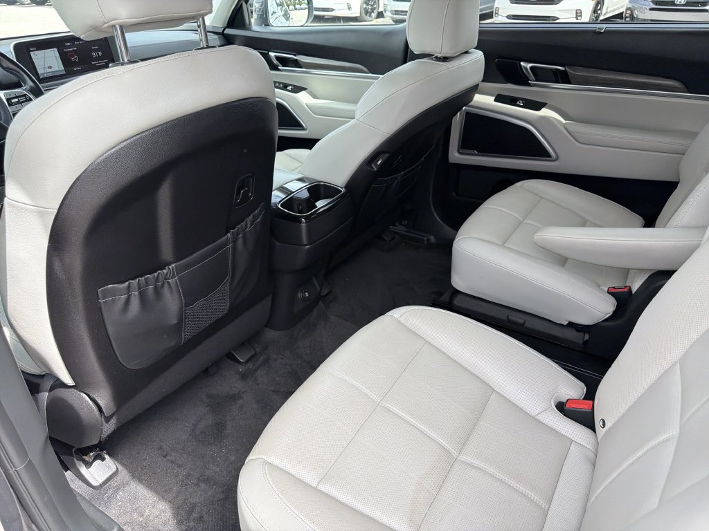 Used 2021 Kia Telluride EX w/ EX Premium Package FWD image 13