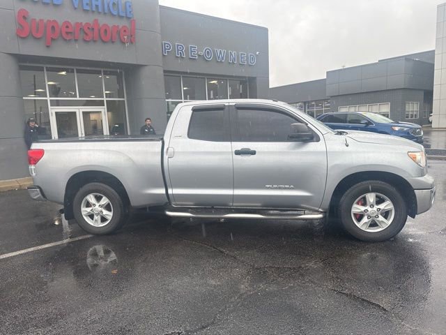 Used 2010 Toyota Tundra Grade image 2