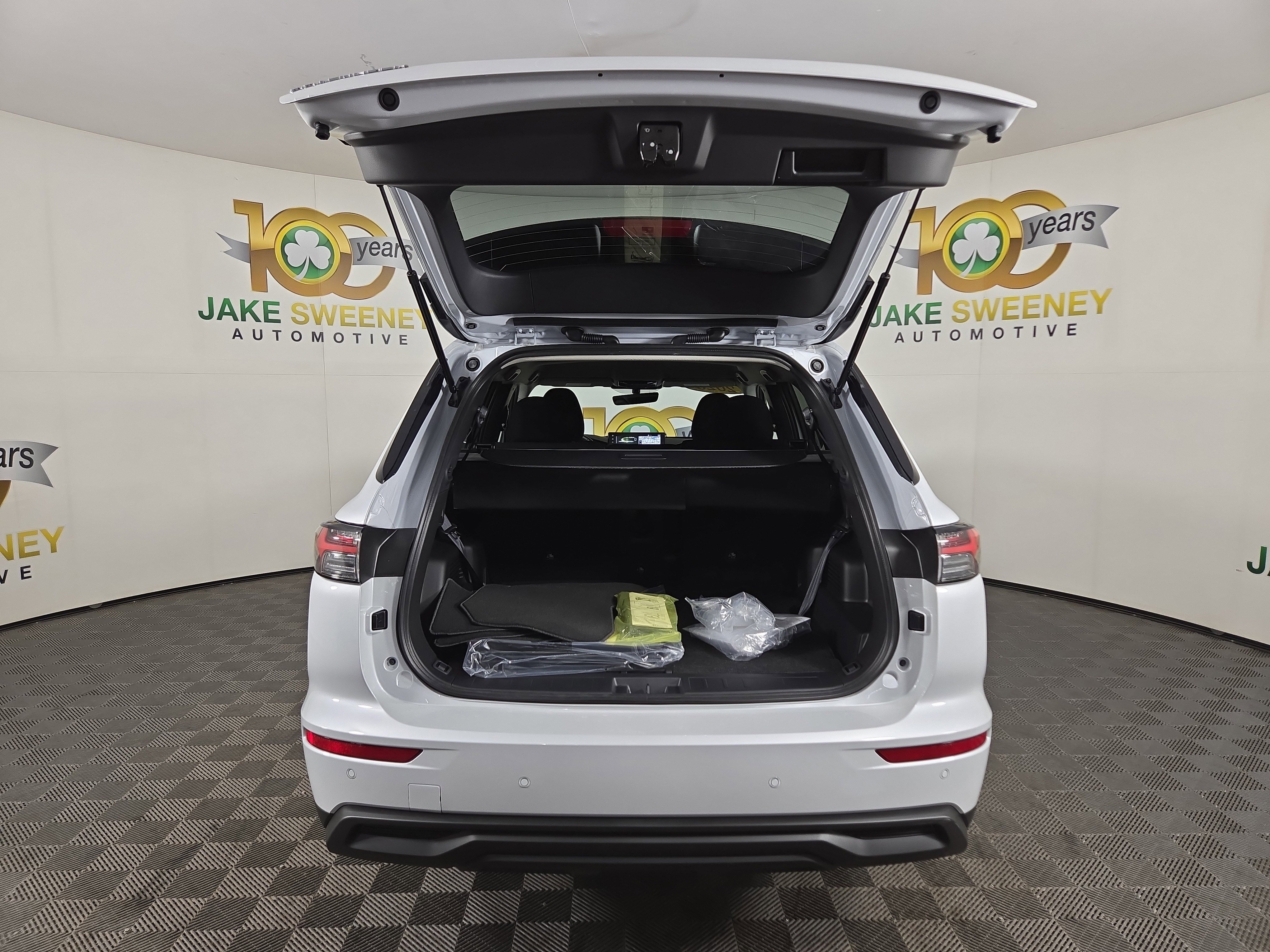 New 2026 Mitsubishi Outlander ES image 31