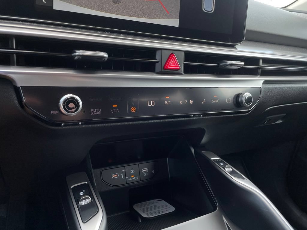New 2026 Kia Sorento S FWD image 18