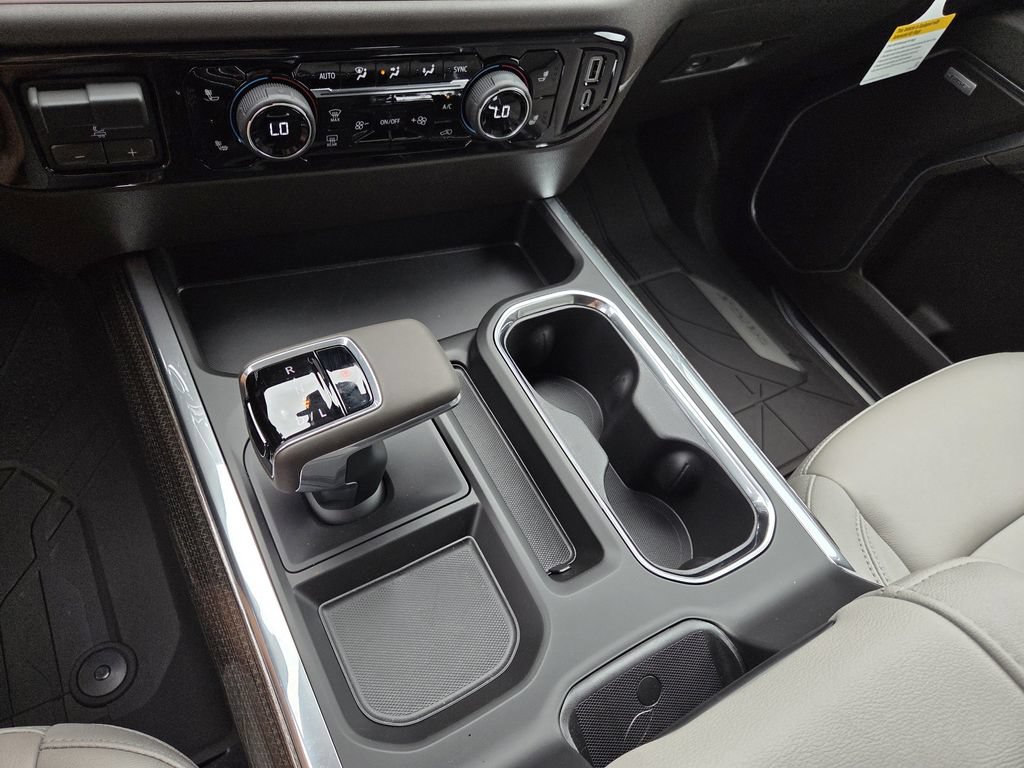 New 2026 Chevrolet Silverado 1500 RST w/ Redline Edition AWD/4WD image 14