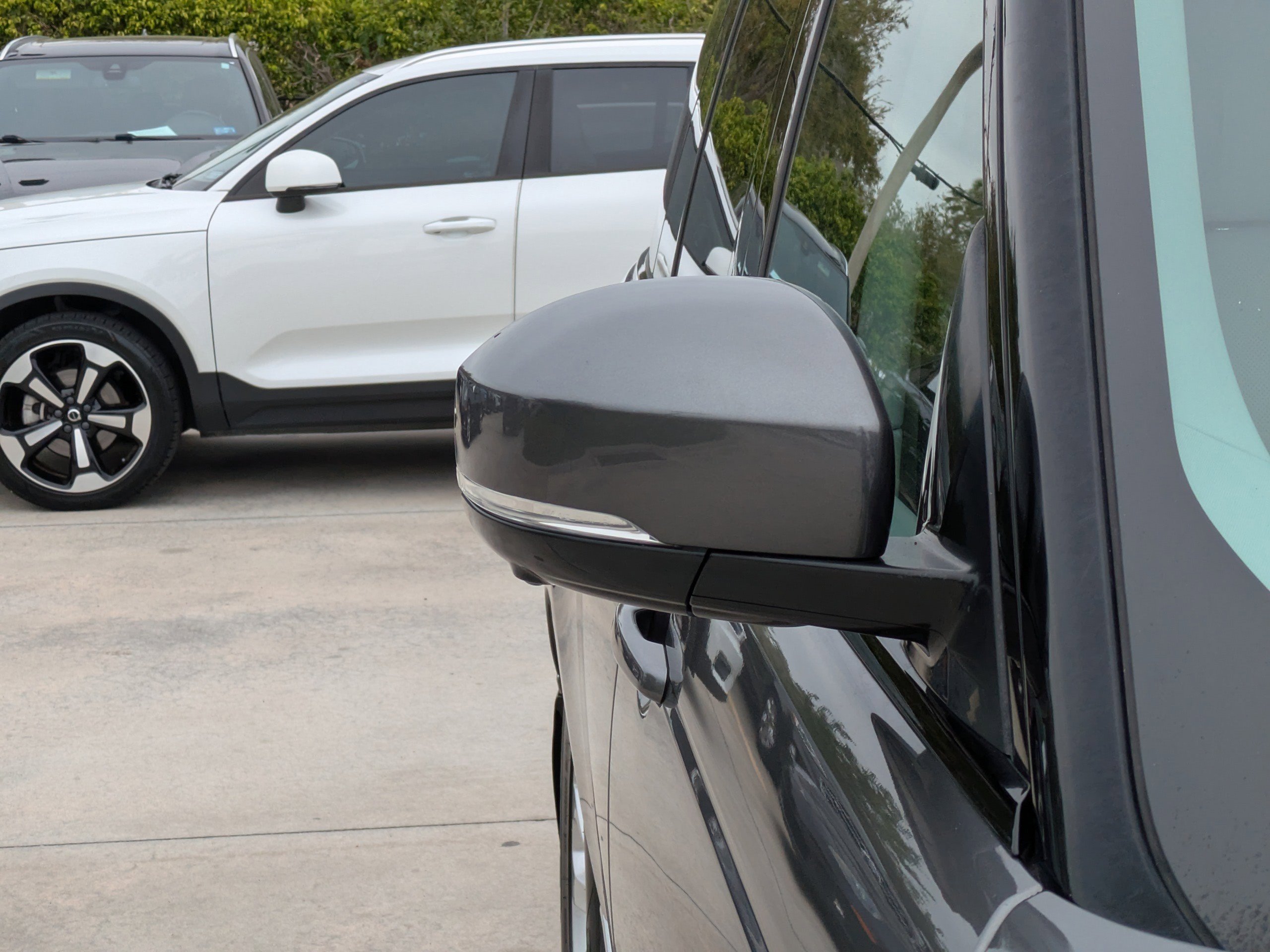 Used 2015 Land Rover Range Rover HSE image 8