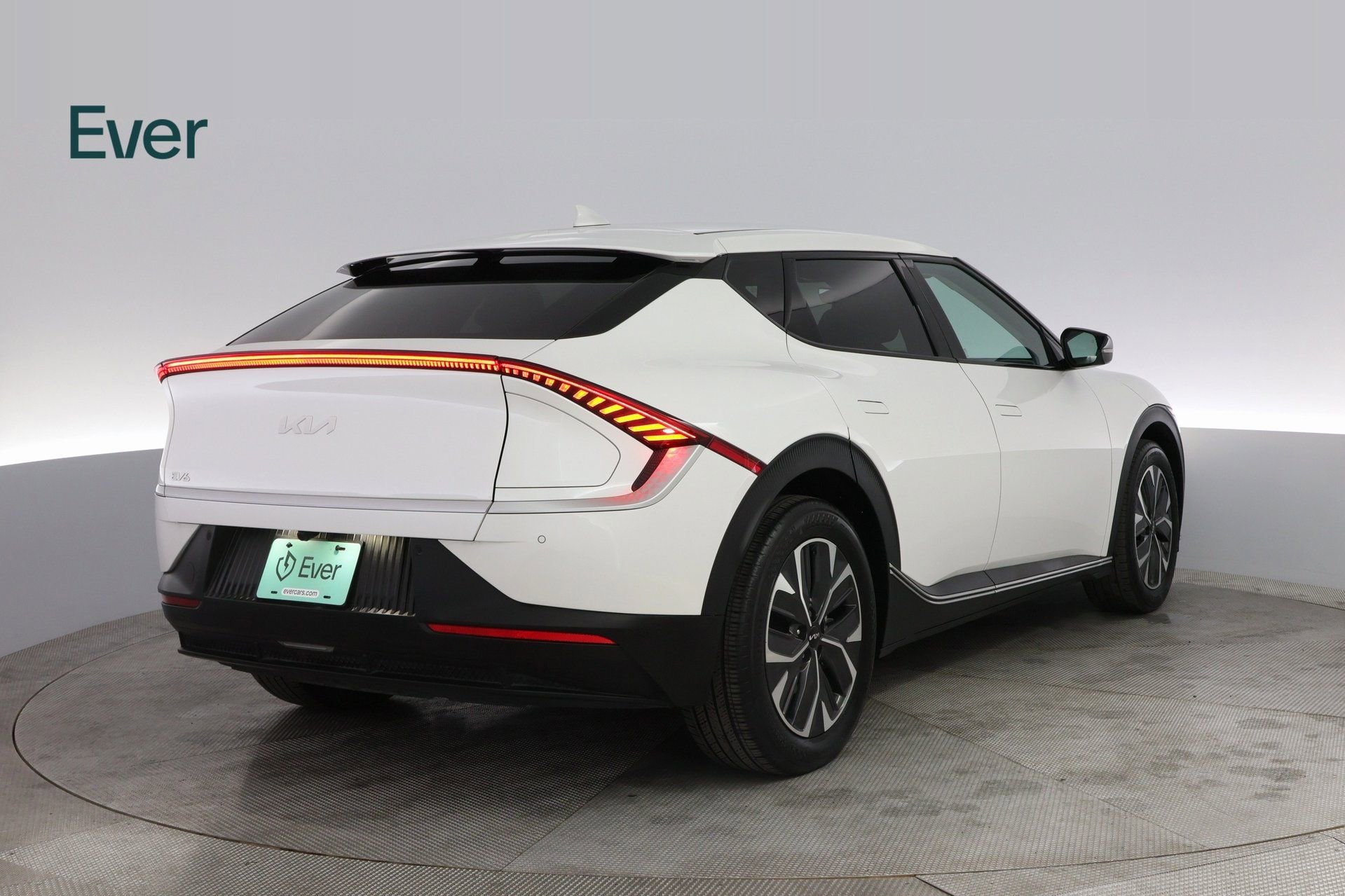 Used 2024 Kia EV6 Light image 12