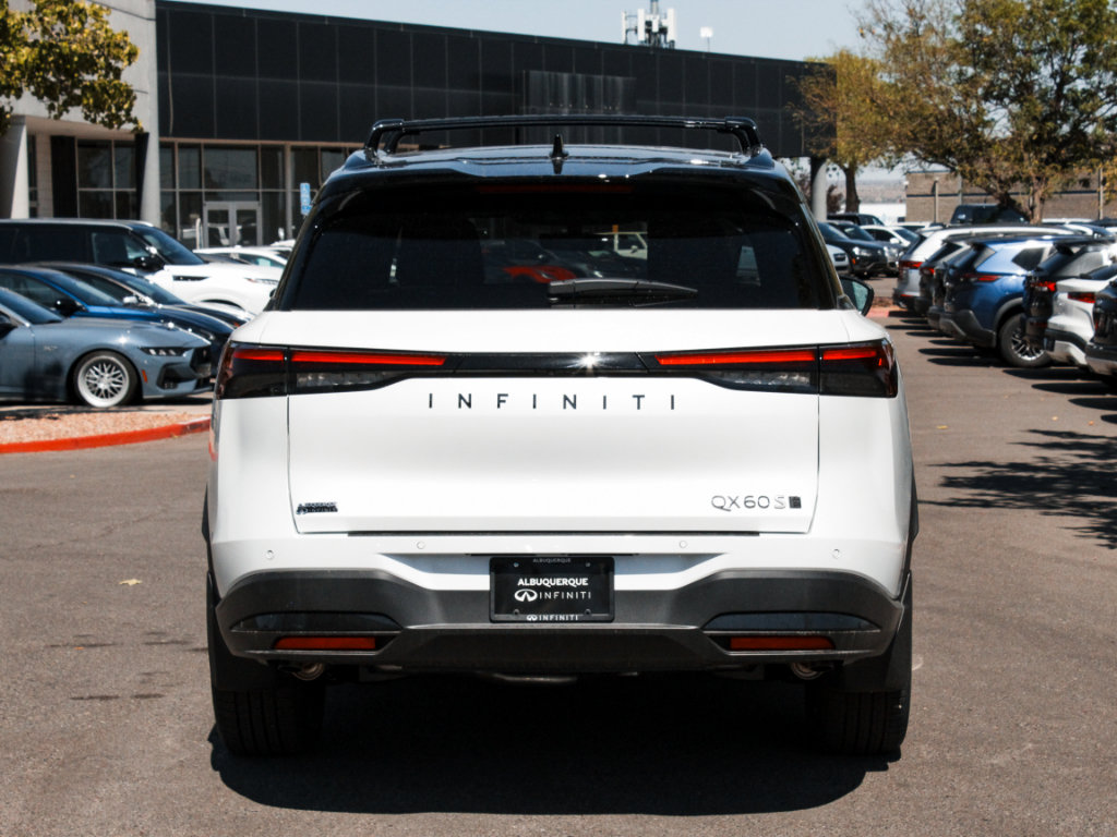Certified 2027 INFINITI QX60 Sport w/ Dark Cargo Package AWD/4WD image 6