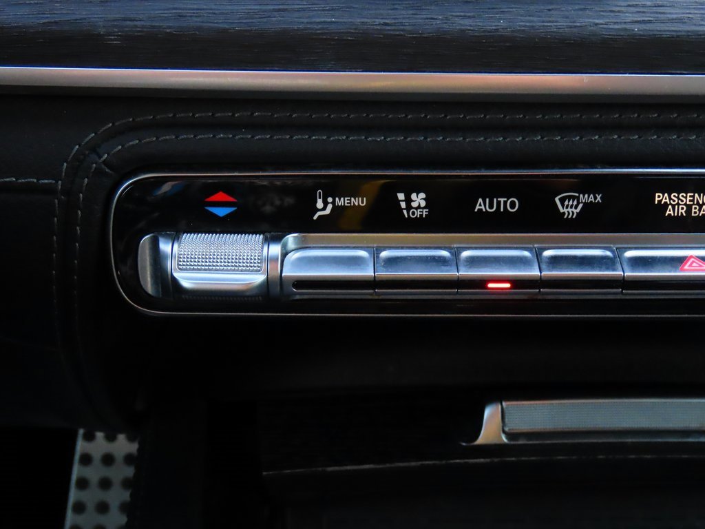 Used 2021 Mercedes-Benz GLS 580 4MATIC image 34