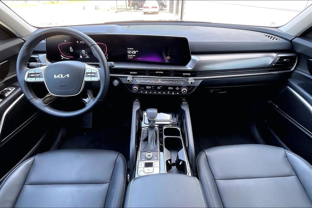 Used 2025 Kia Telluride S AWD/4WD image 14