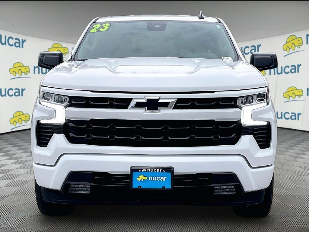 Used 2023 Chevrolet Silverado 1500 RST AWD/4WD image 2