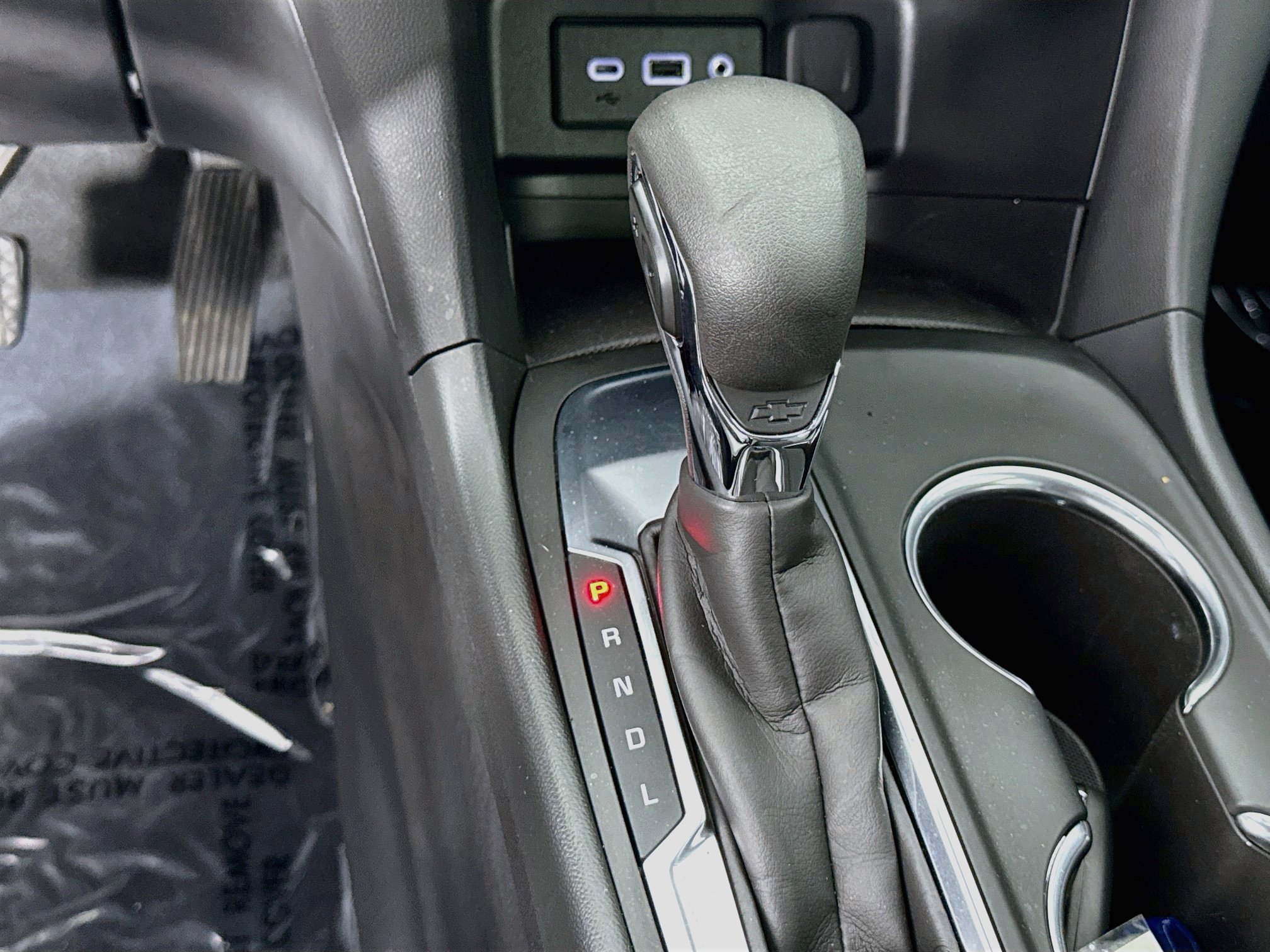 Used 2022 Chevrolet Equinox LS w/ LS Convenience Package FWD image 18