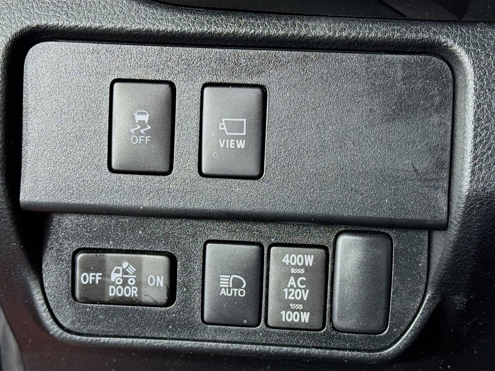 Used 2023 Toyota Tacoma TRD Sport image 14