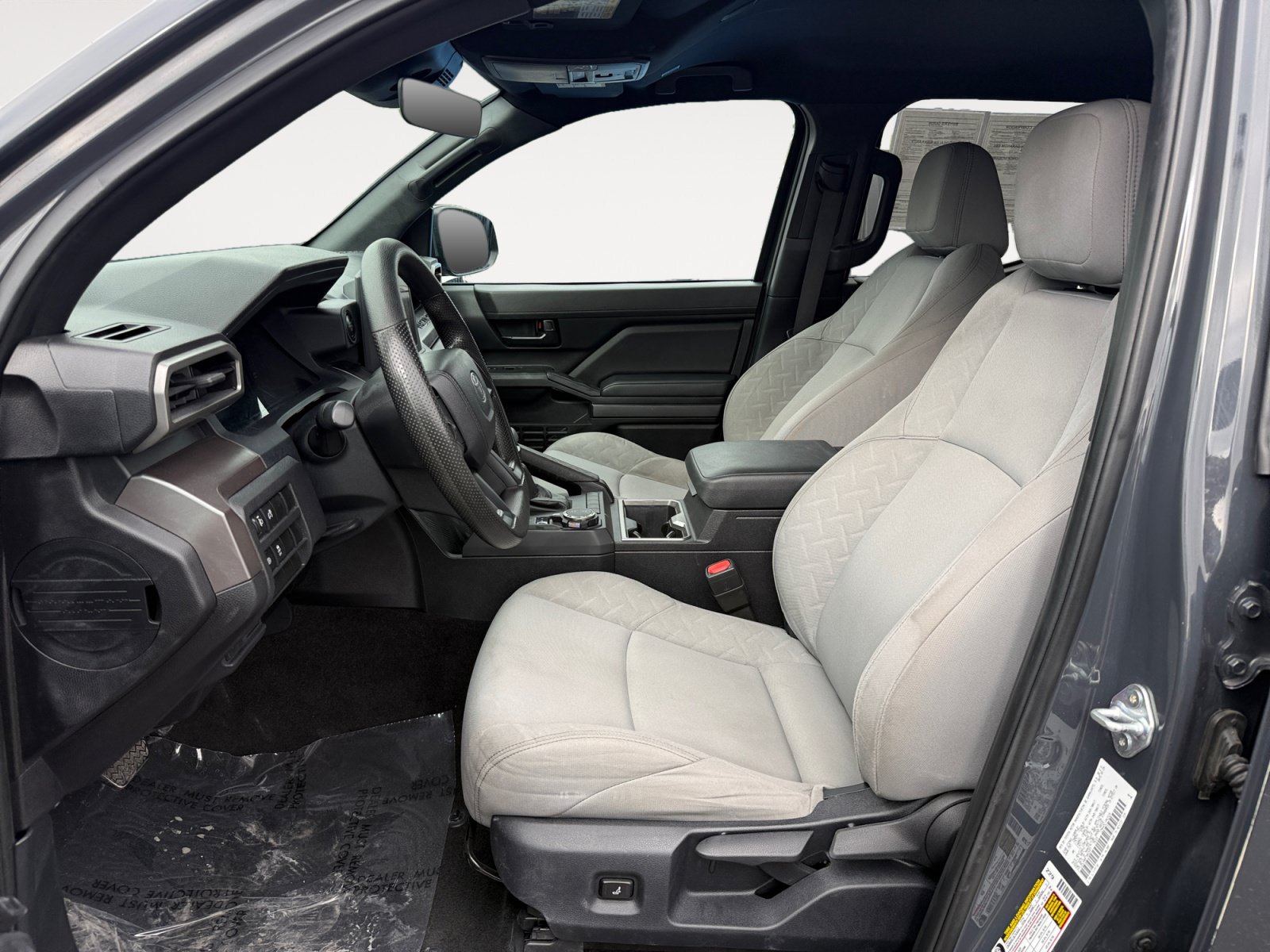 Used 2024 Toyota Tacoma SR5 AWD/4WD image 10