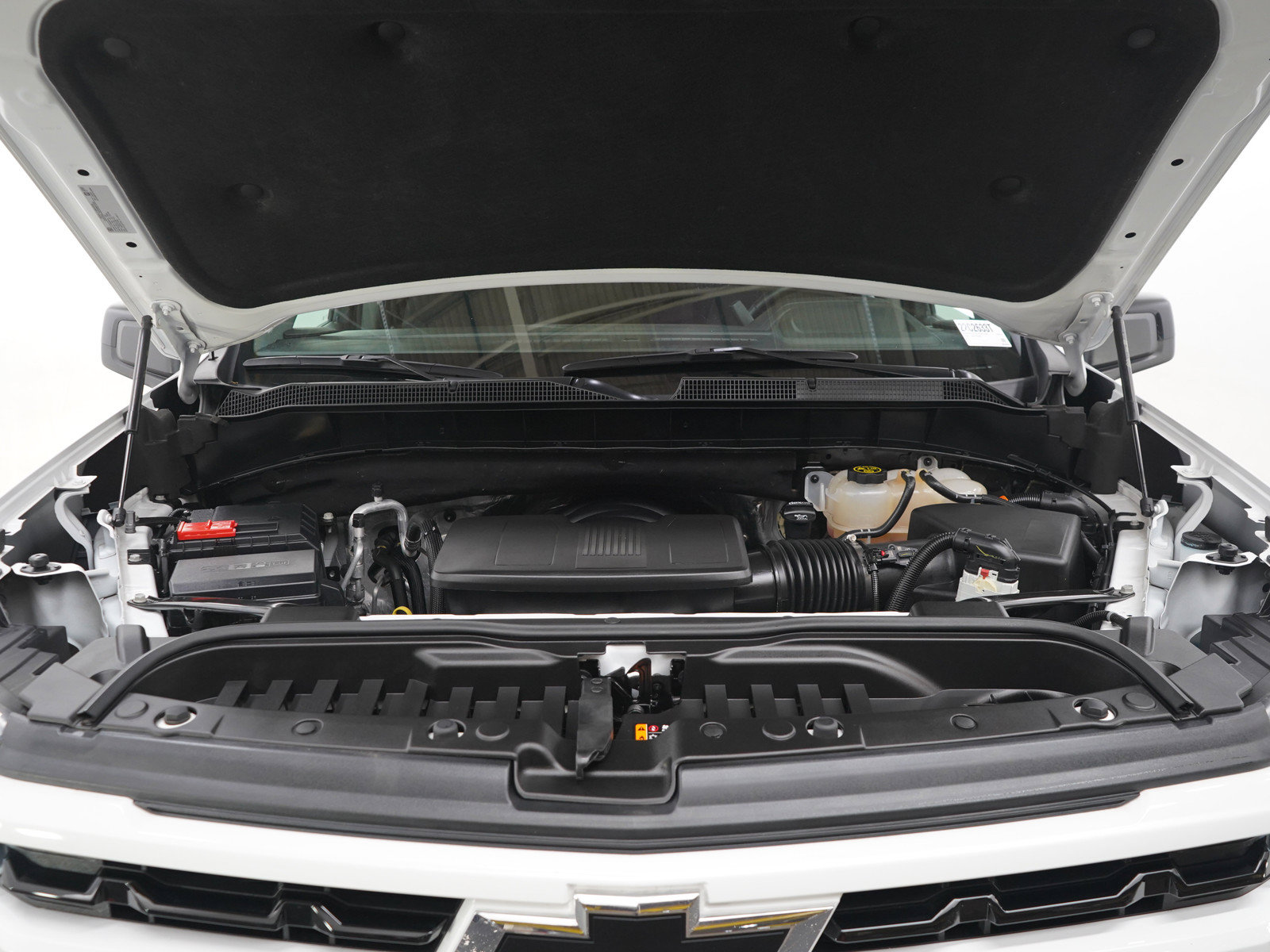 Used 2023 Chevrolet Silverado 1500 RST AWD/4WD image 32