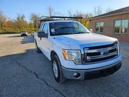 Used 2014 Ford F150 XLT w/ Trailer Tow Package image 3