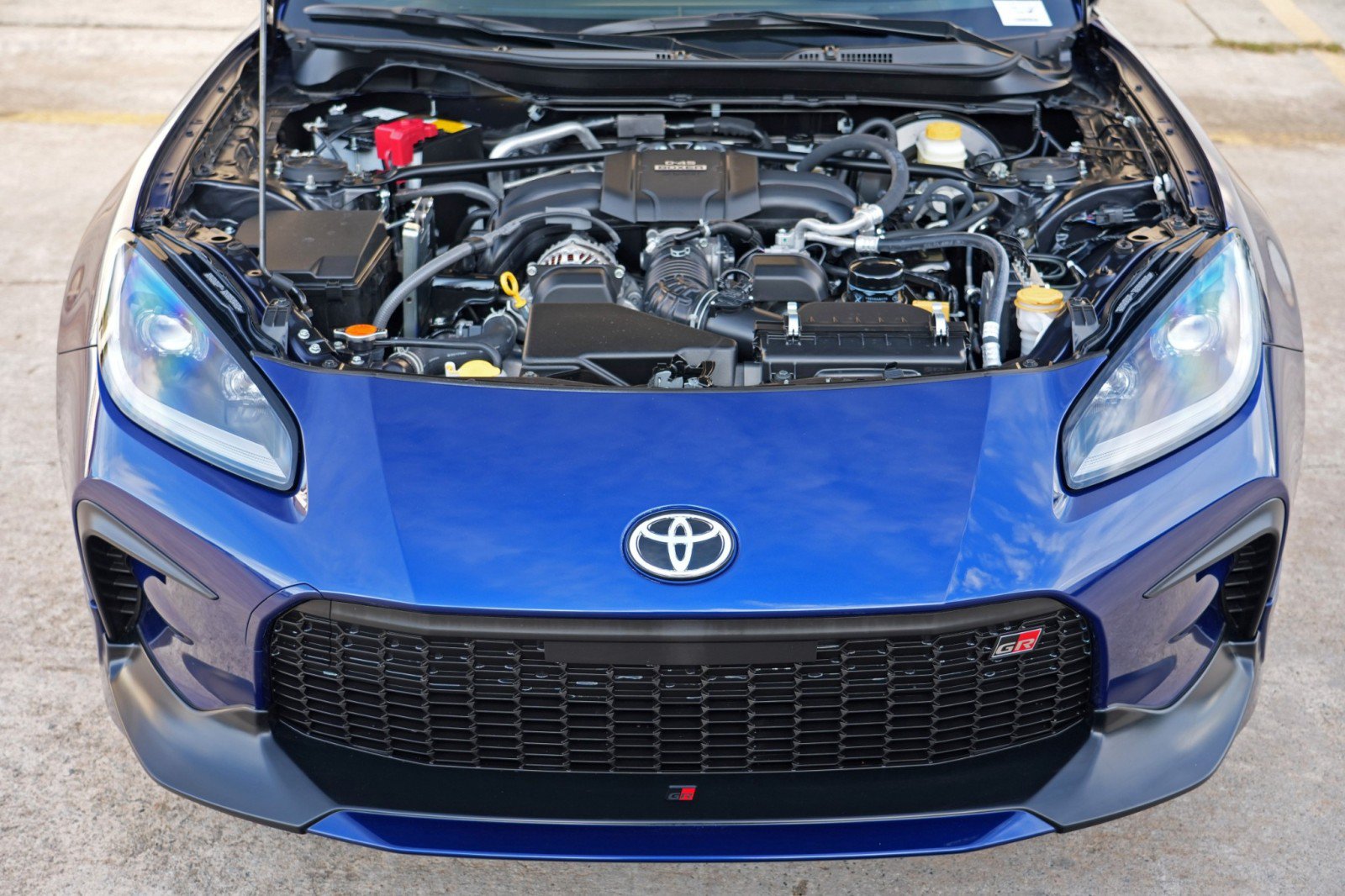Used 2026 Toyota GR86 Premium w/ GR Aero Kit RWD image 8