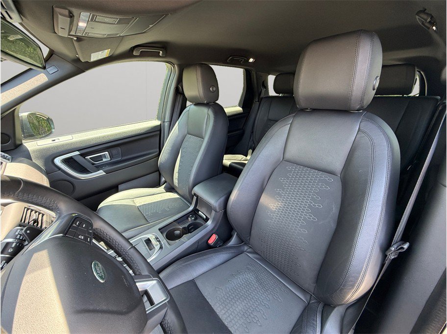 Used 2019 Land Rover Discovery Sport SE AWD/4WD image 20