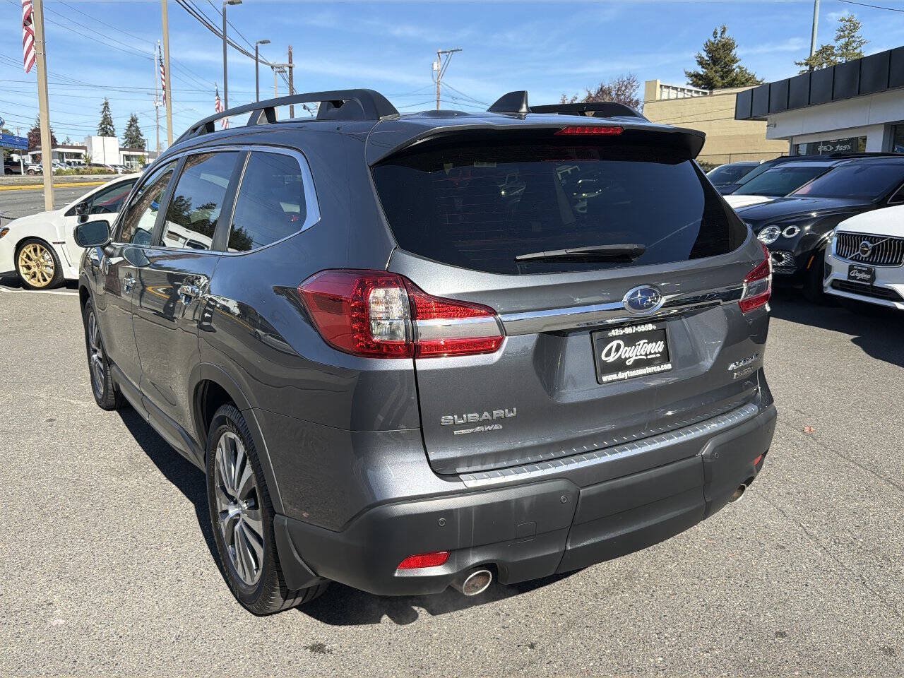 Used 2019 Subaru Ascent Touring w/ Popular Package #2A AWD/4WD image 3