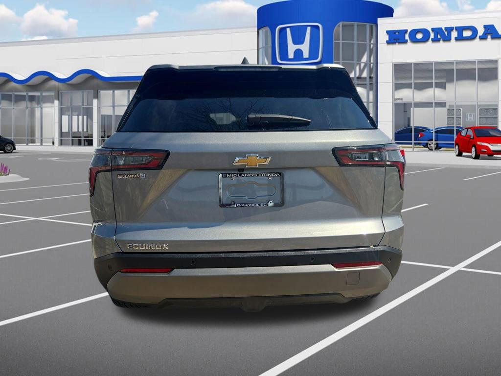 Used 2025 Chevrolet Equinox LT image 7