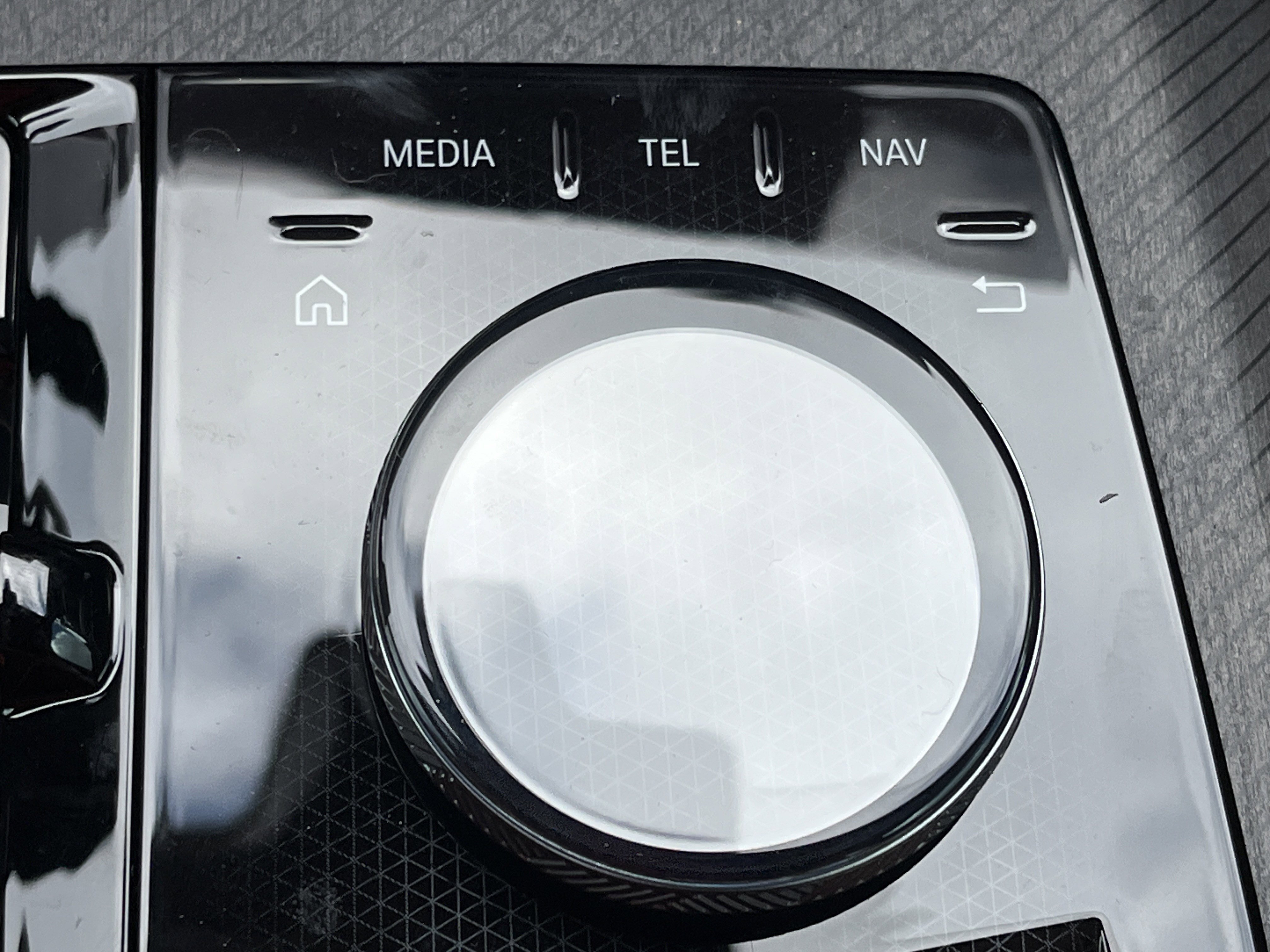 New 2026 BMW X3 xDrive30 w/ Convenience Package image 8