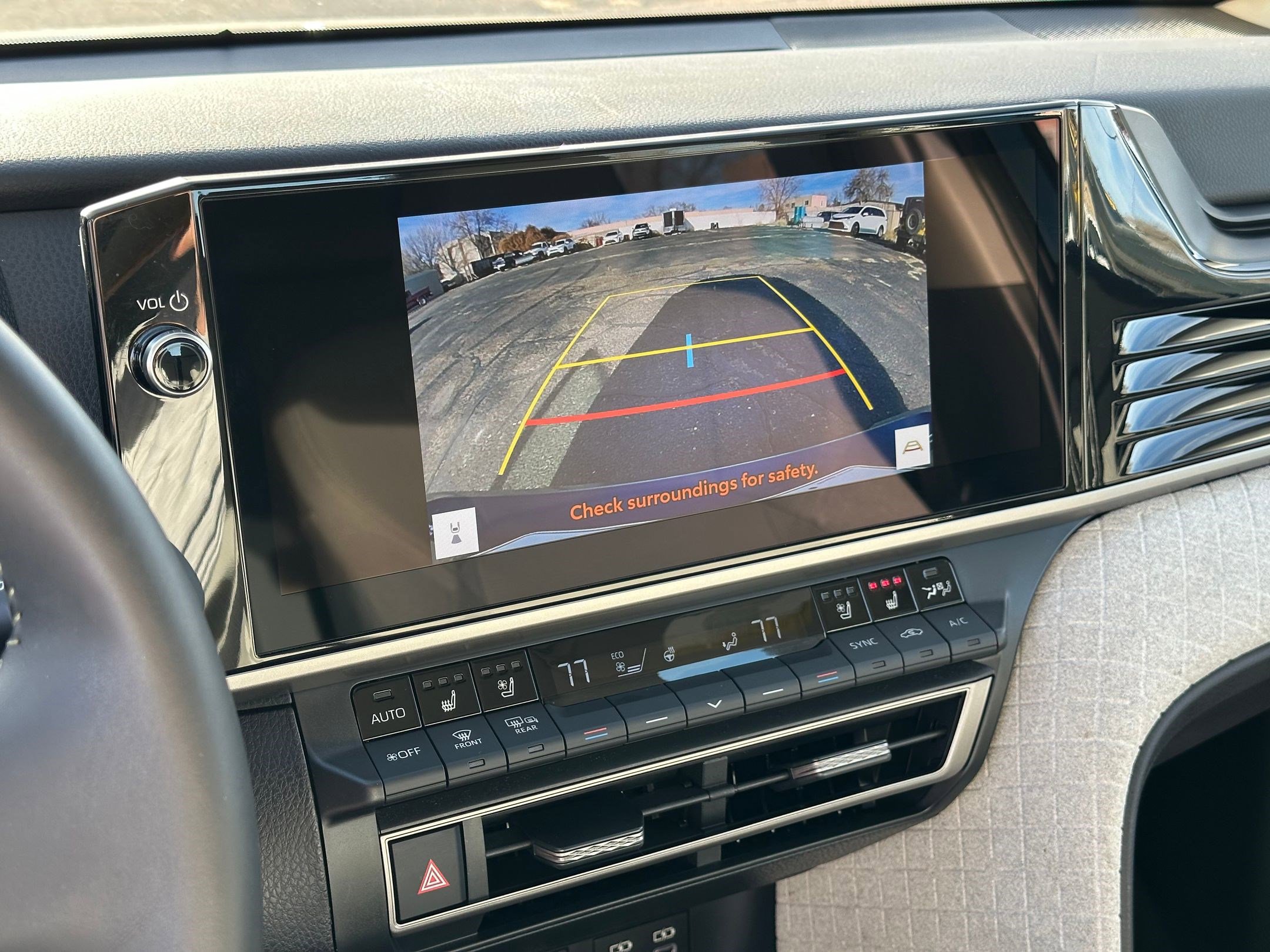 Used 2025 Toyota Camry XLE w/ Premium Package image 23