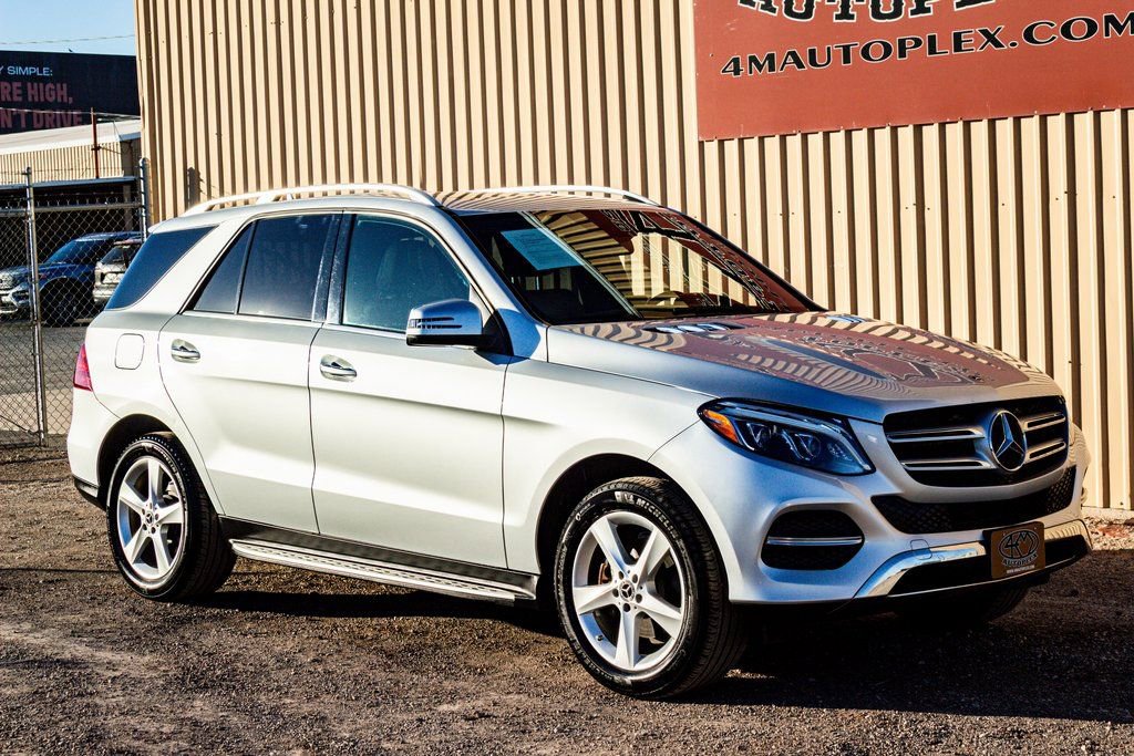 Used 2018 Mercedes-Benz GLE 350 4MATIC w/ Premium 2 Package image 2