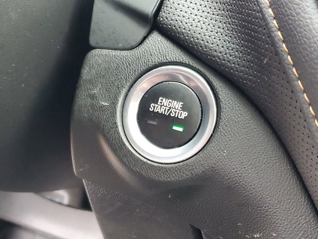 Used 2023 Chevrolet Equinox Premier image 17