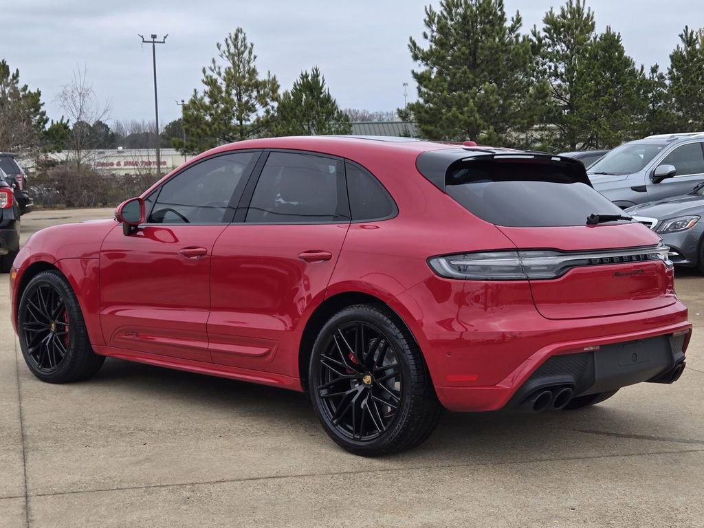 Used 2022 Porsche Macan GTS image 3