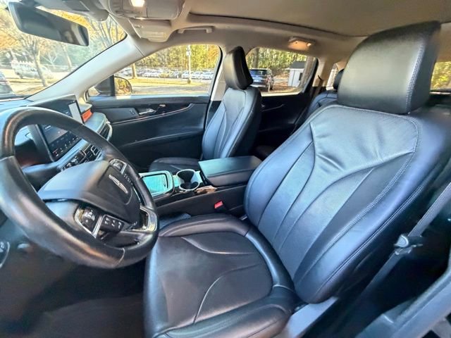 Certified 2022 Lincoln Nautilus Reserve image 13