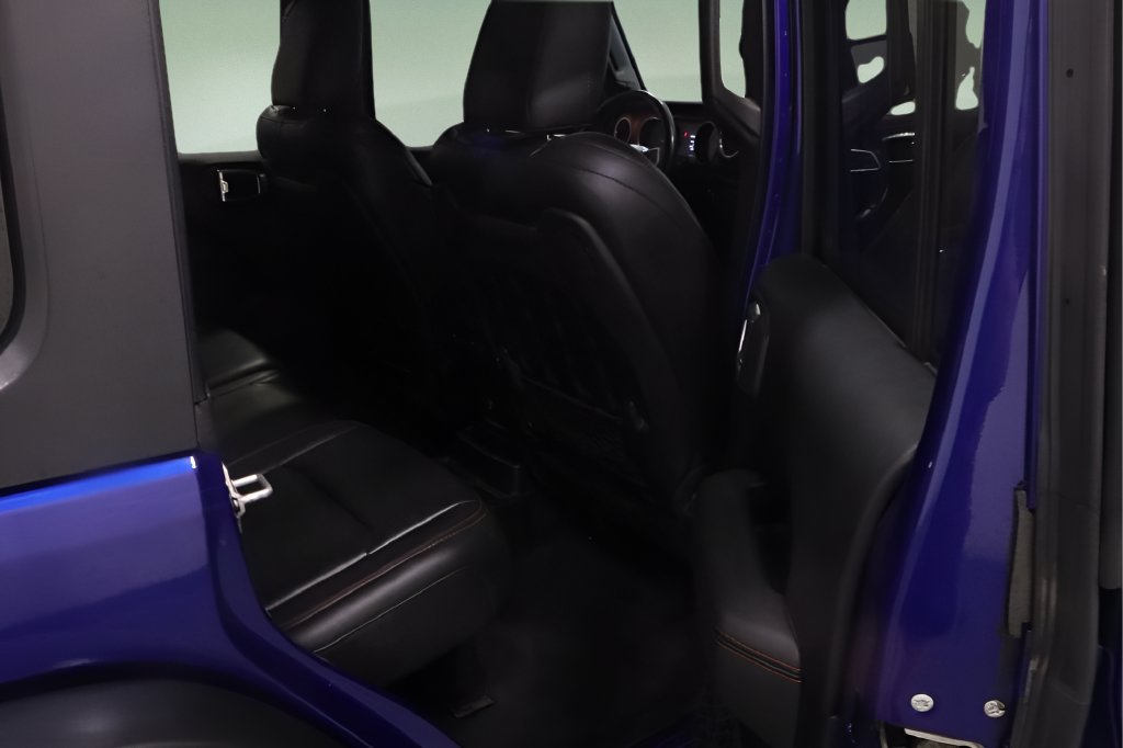 Certified 2018 Jeep Wrangler Unlimited Rubicon AWD/4WD image 18