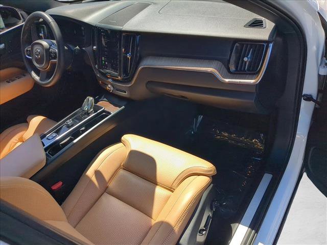 Certified 2023 Volvo XC60 B5 Ultimate w/ Climate Package image 24