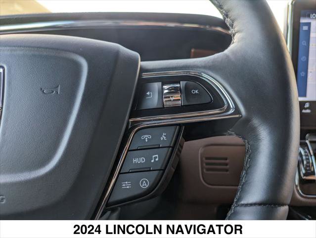 Certified 2024 Lincoln Navigator Reserve image 15