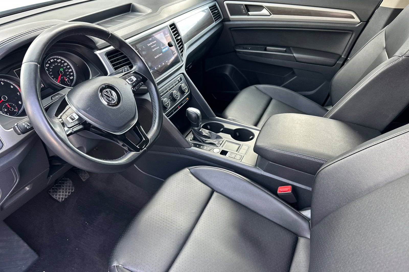 Used 2019 Volkswagen Atlas SE w/ Panoramic Sunroof Package image 10
