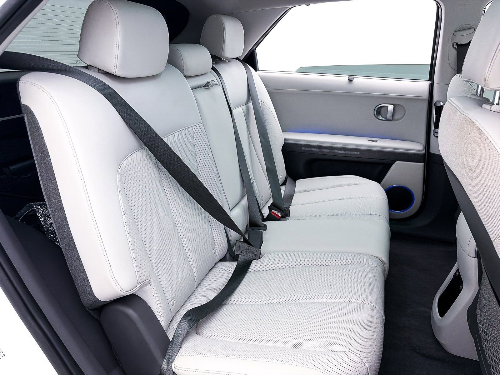 Used 2023 Hyundai Ioniq 5 Limited image 36