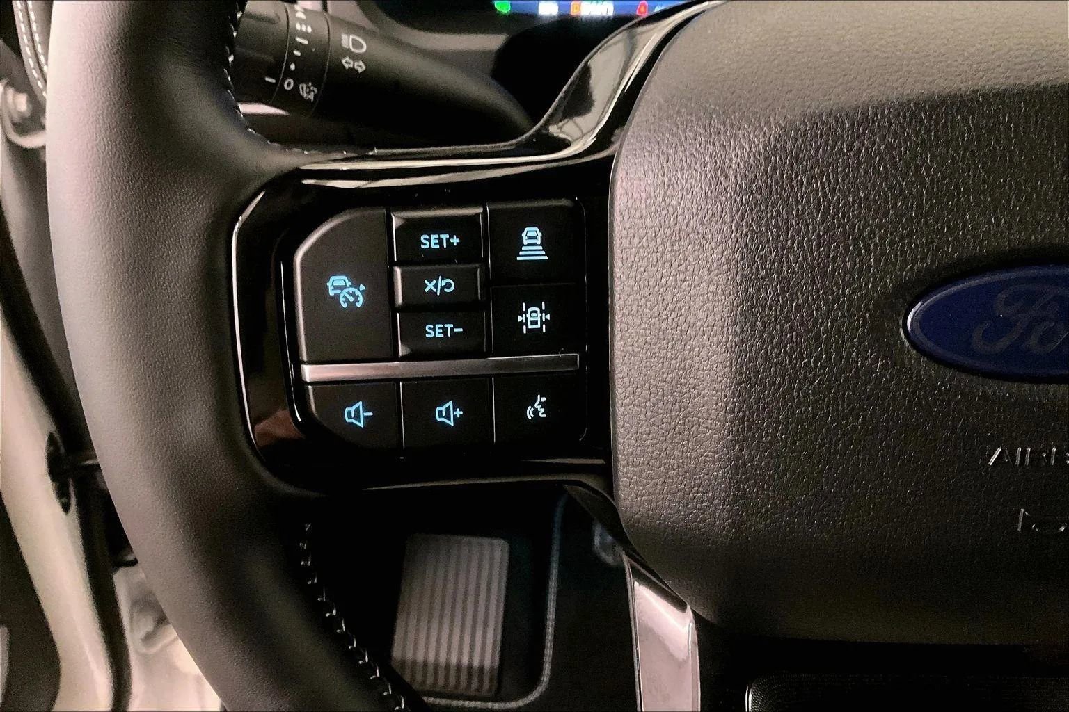 New 2025 Ford F150 Lightning Platinum image 17