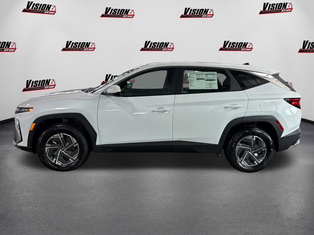 New 2026 Hyundai Tucson Blue SE w/ Tow & Go Package image 8