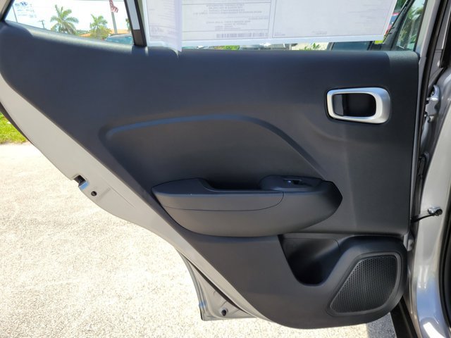 New 2026 Hyundai Venue SEL FWD image 8