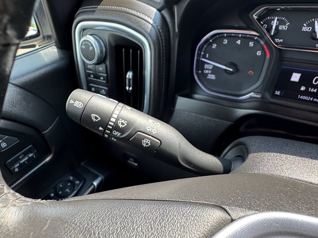 Used 2019 GMC Sierra 1500 SLT w/ SLT Premium Plus Package AWD/4WD image 32