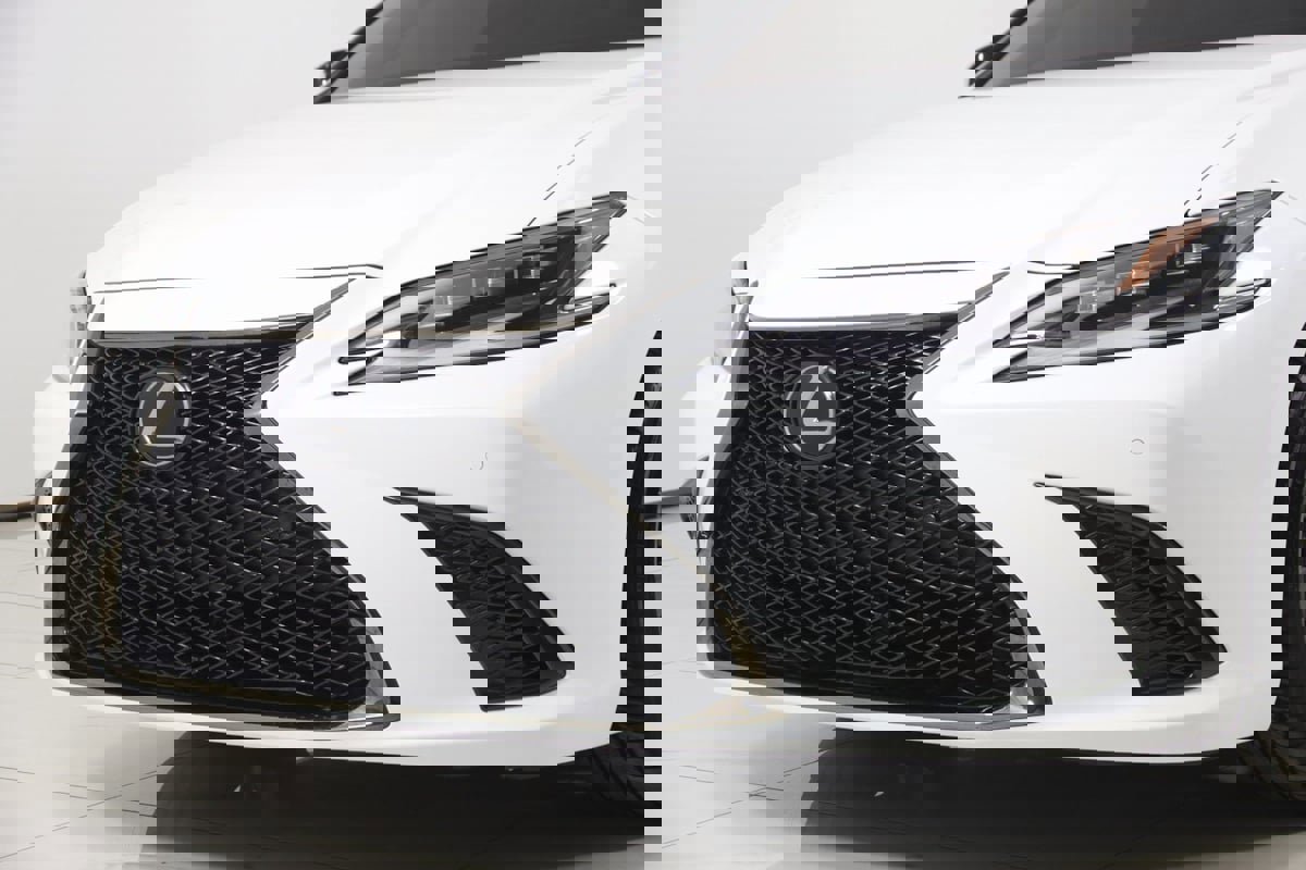 Used 2025 Lexus ES 300h F Sport w/ Accessory Package (Z1) image 53